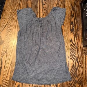 Banana Republic Heather Gray Short Sleeve Tee holiday 2009